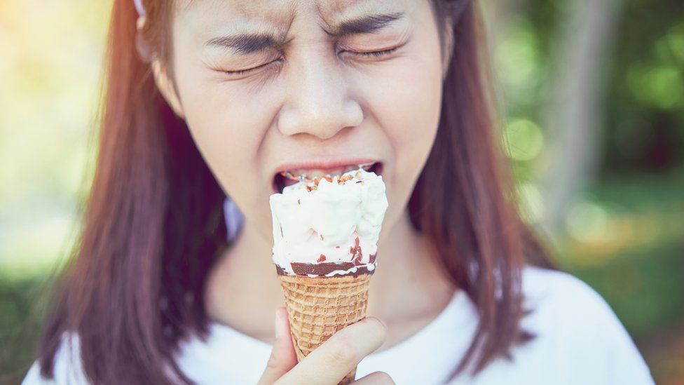 It is bad to eat ice cream with a sore throat